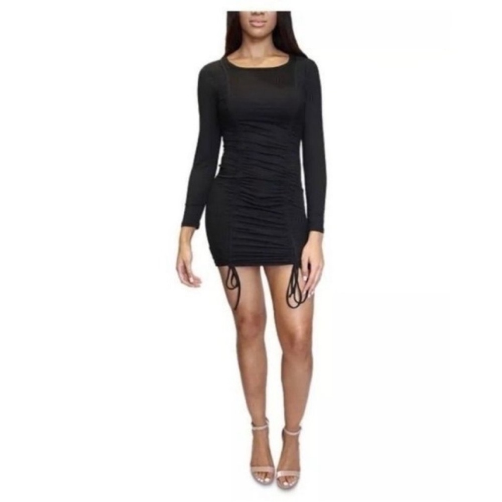 NWOT ⛱️Almost Famous - Black Ruched Bodycon Long Sleeve Dress - M